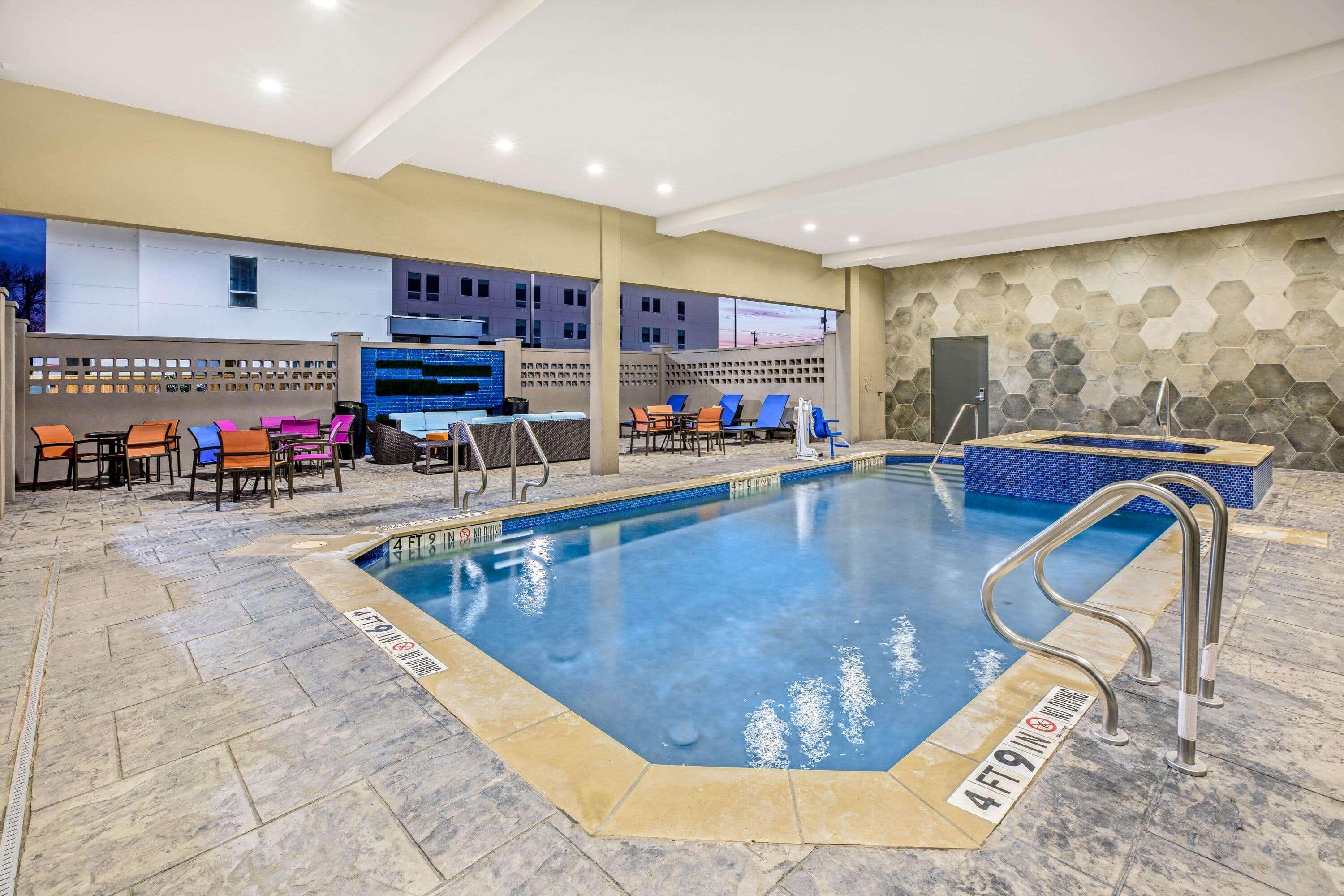 La Quinta By Wyndham Waco Baylor Downtown Hotell Exteriör bild
